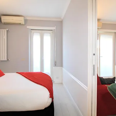 Casa Di Lola Metro Conca D' Oro Rom