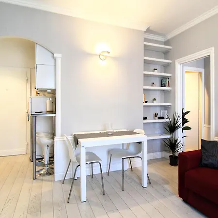 Casa Di Lola Metro Conca D' Oro Apartman